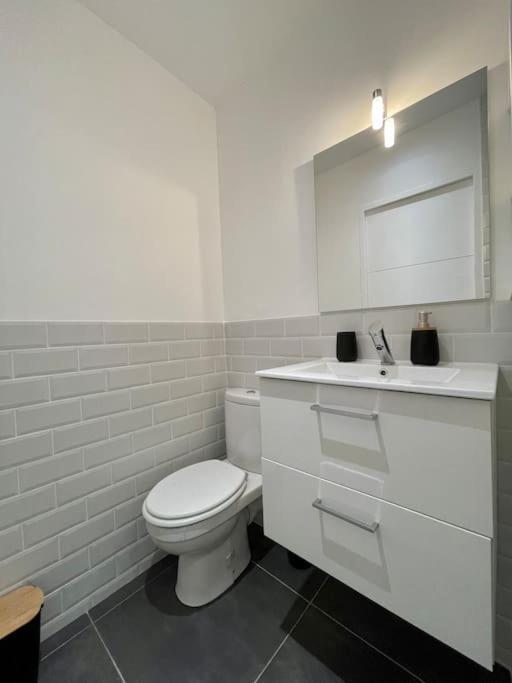 Logement Cosy Cuisine / Terrasse / Bbq Ollioules Zewnętrze zdjęcie